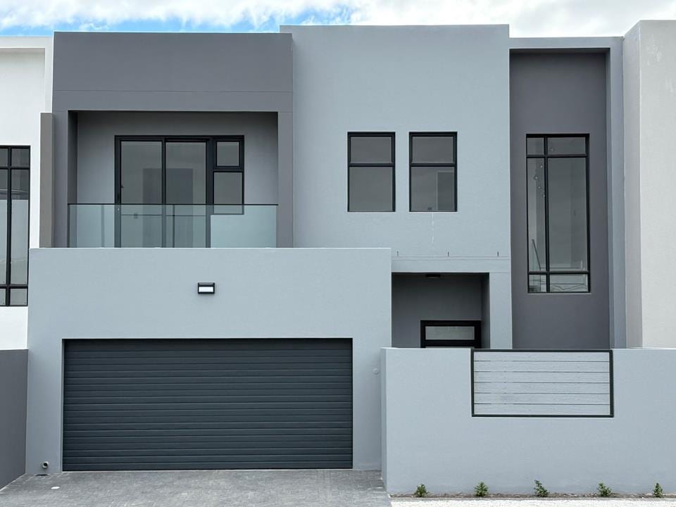 Brand New 4 Bedroom house For Sale, No Transfer Duty! — Sandown